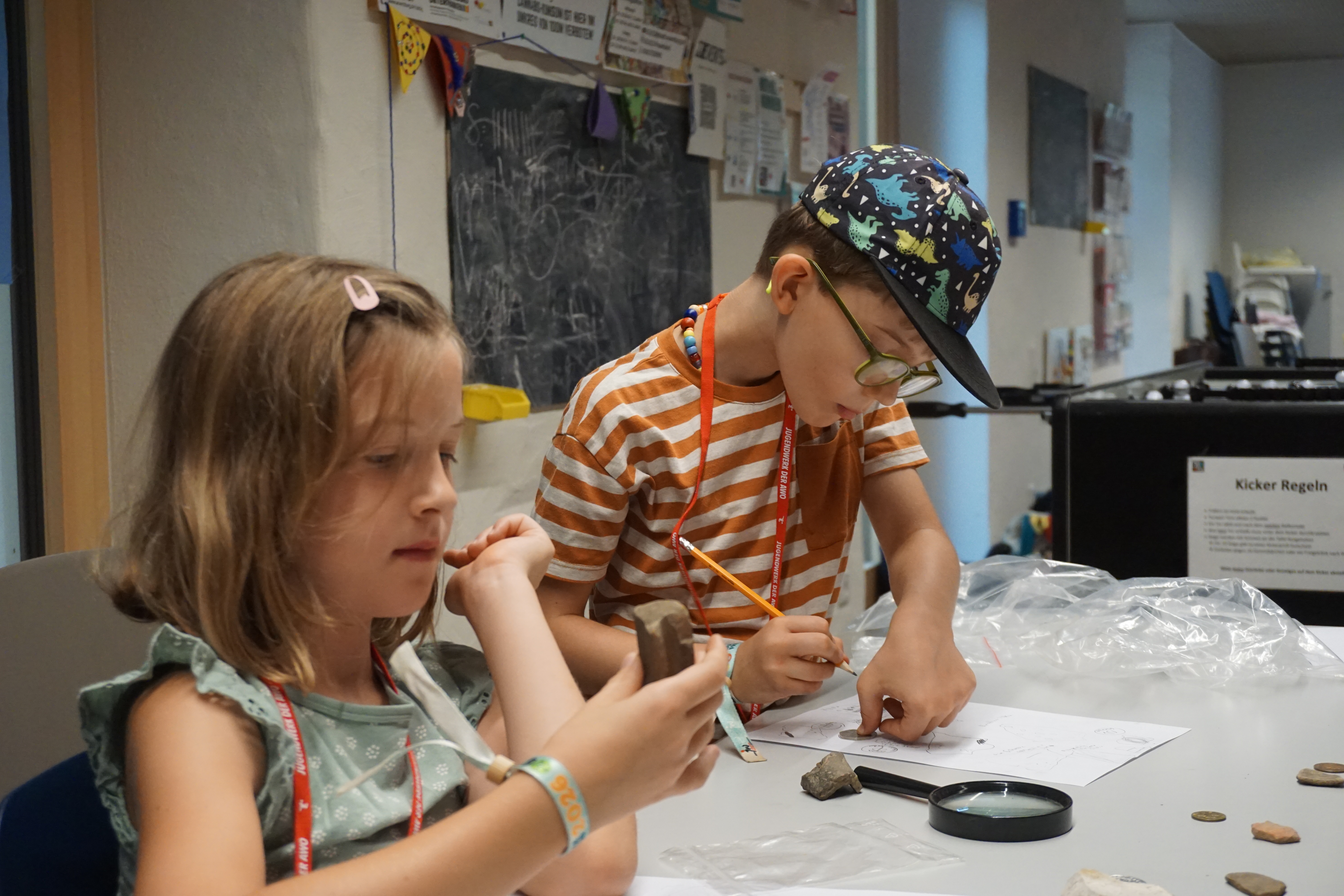 Participants during the archaeology activity at Mini Würzburg