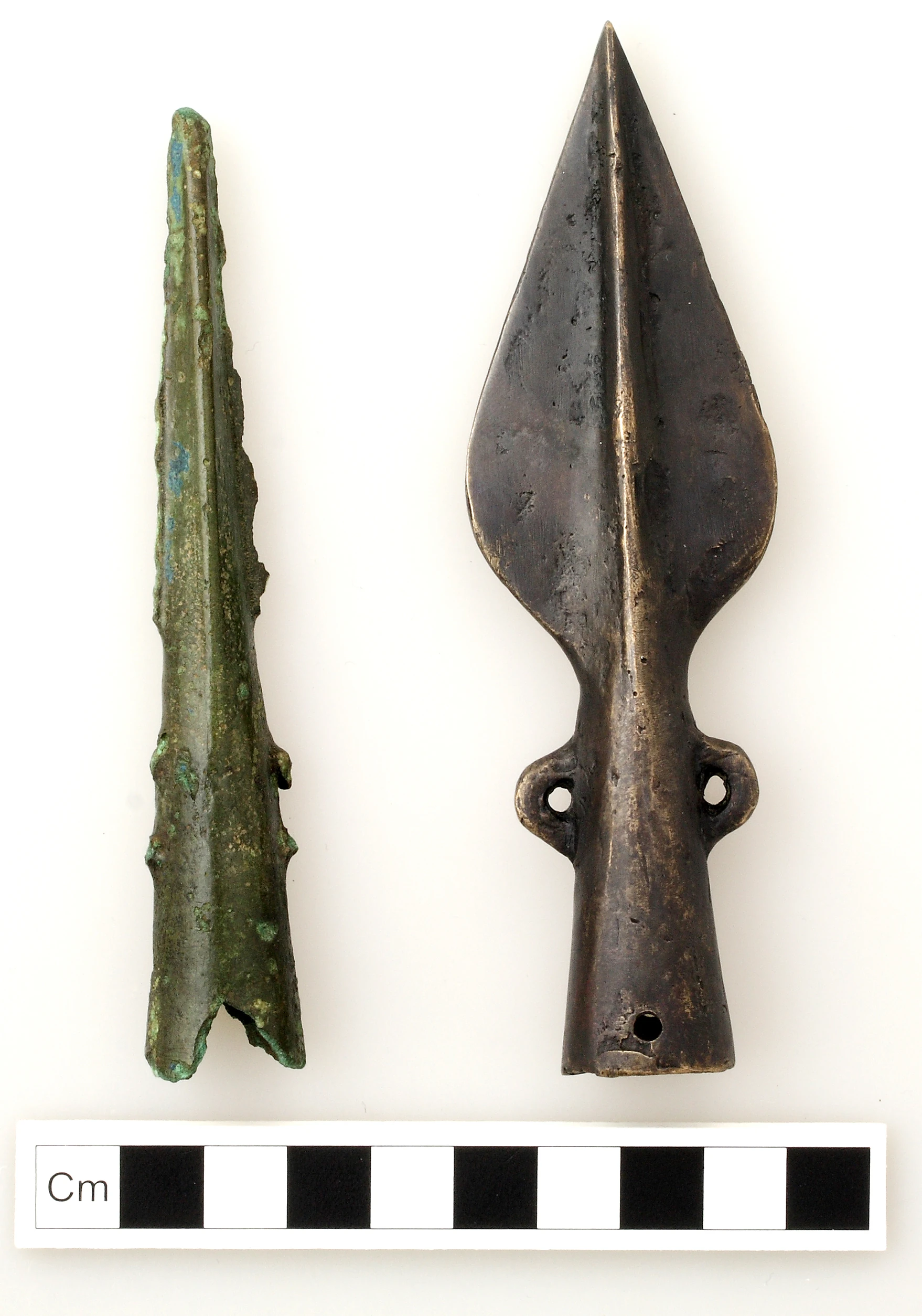 The Original Spearhead (left) with the Reconstructed Spearhead (right)